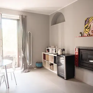 casa-greta-nuovo-appartamento-nel-cuore-di-milano.italymilanhotels.net/