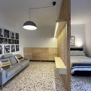  Apartament Easystay Włochy